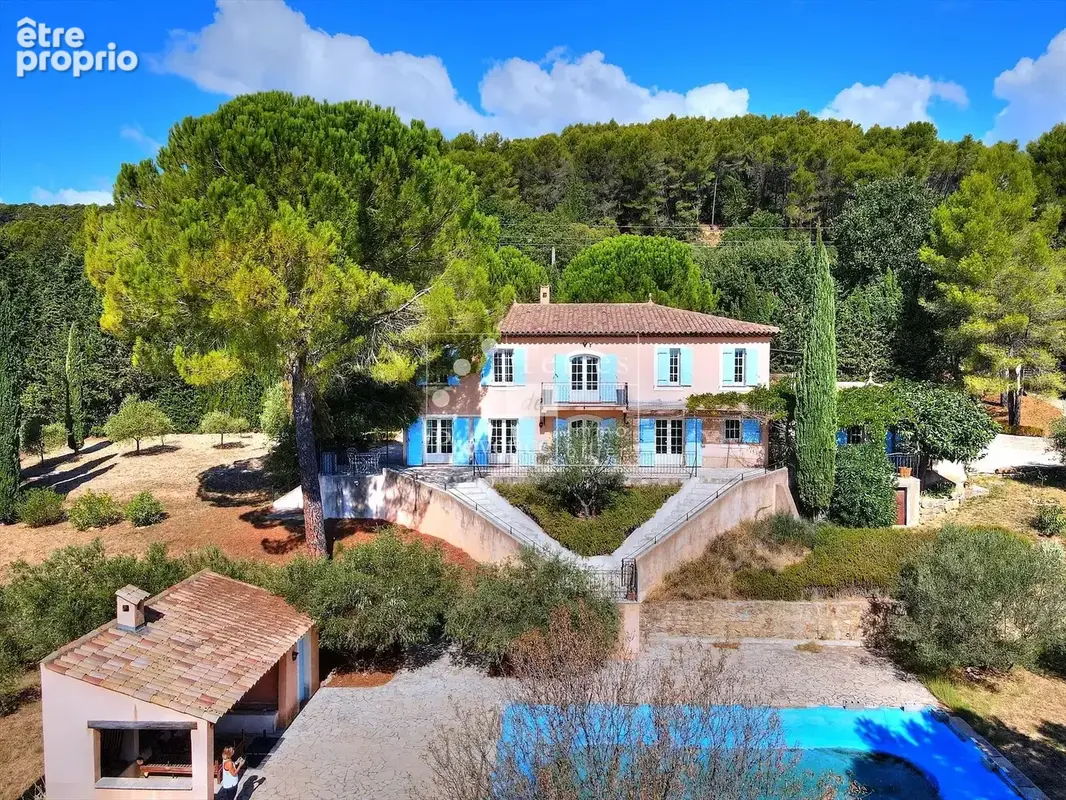 LORGUES – Élégante bastide provençale sur 4 000 m² avec piscine - photo 3