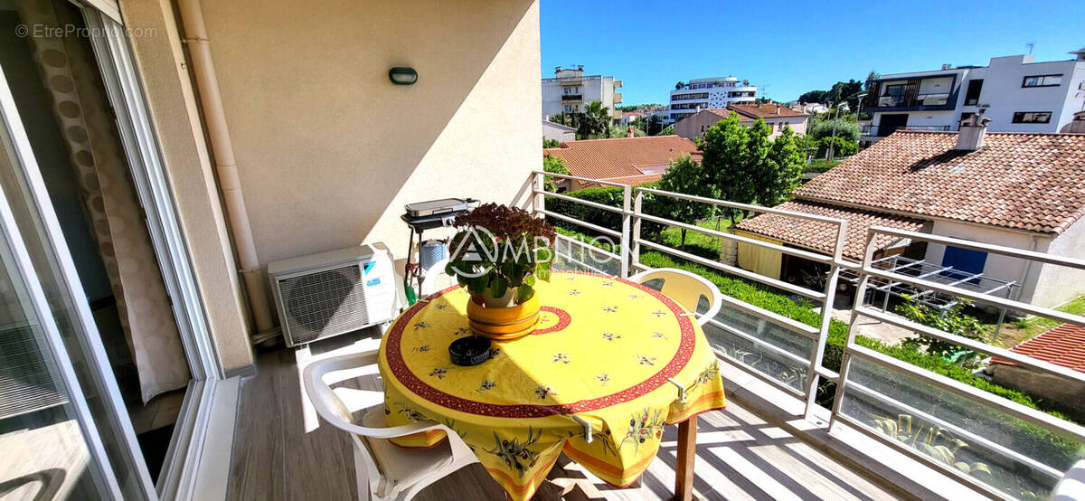 Appartement à FREJUS