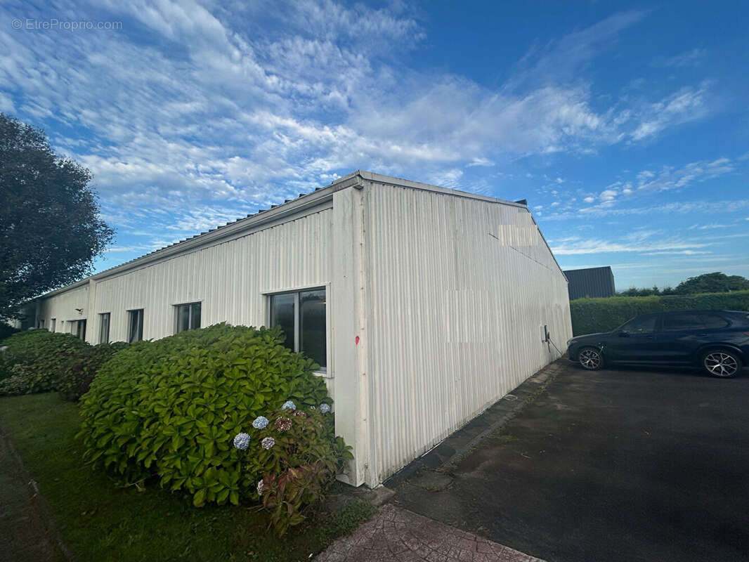 Commerce à ERGUE-GABERIC