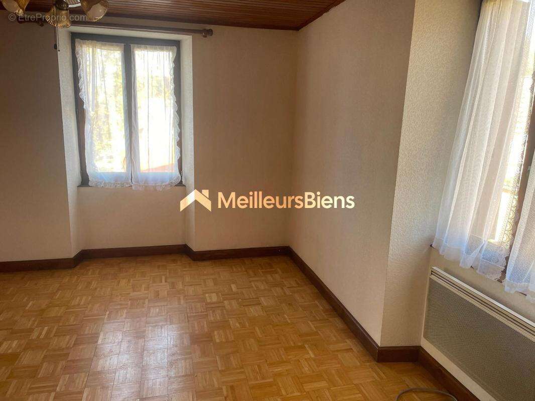 Appartement à SELONCOURT