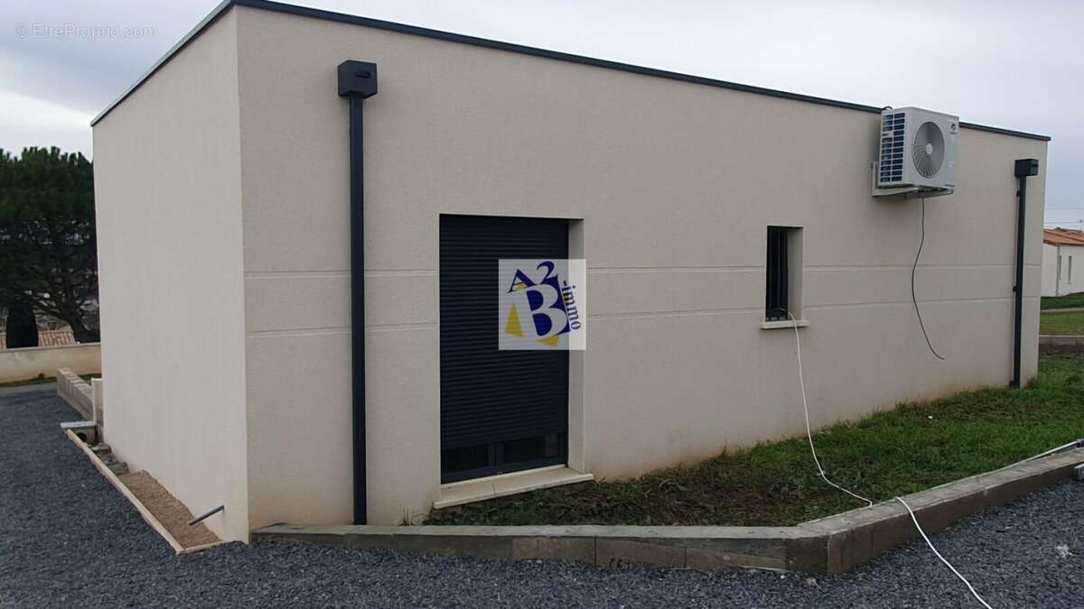 Maison à RUELLE-SUR-TOUVRE