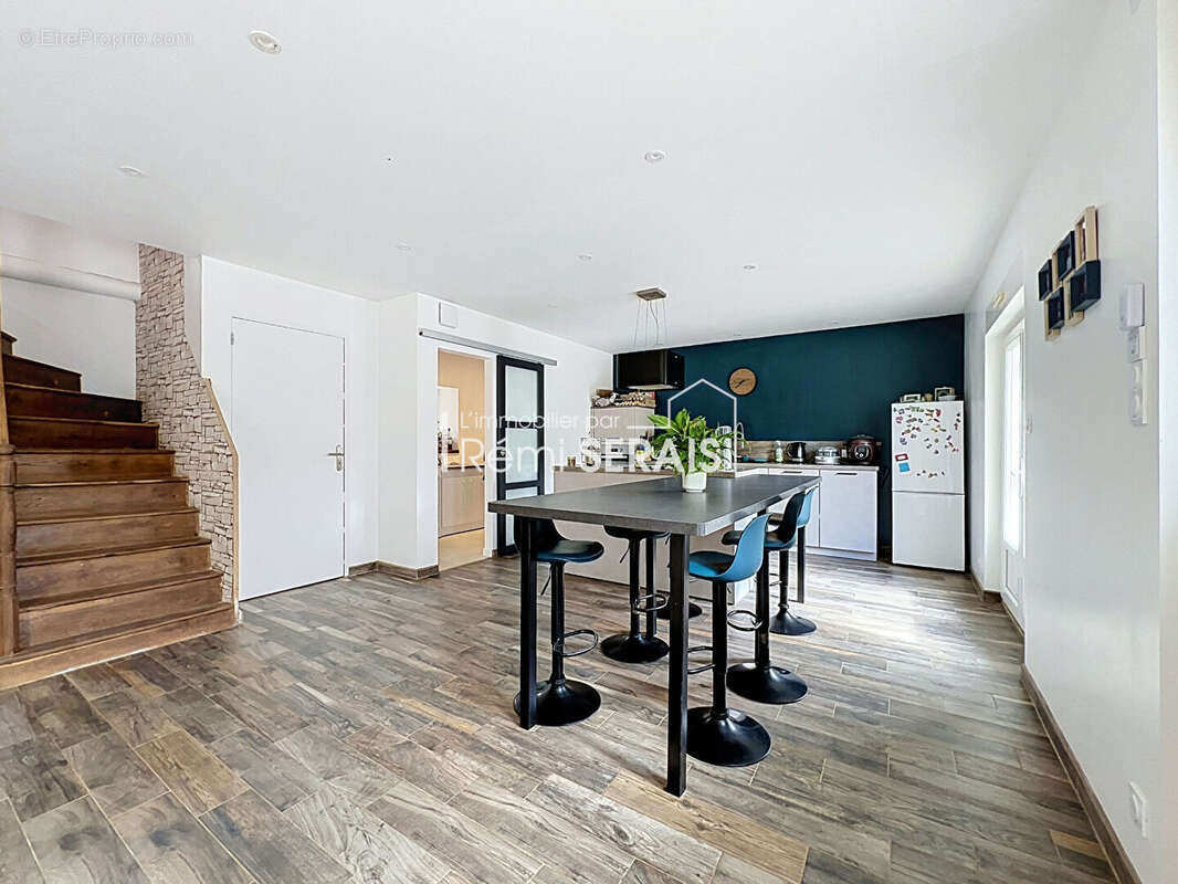 Maison 145 M² proche Sées avec terrain. - photo 2