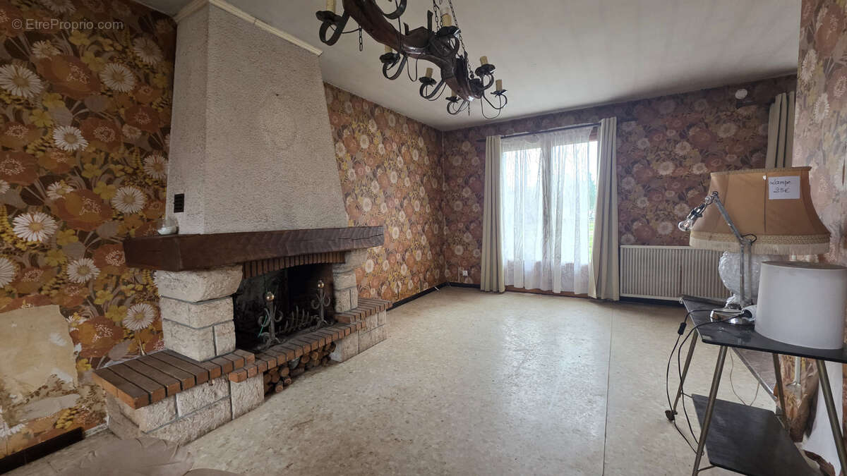 Maison à CHARVIEU-CHAVAGNEUX