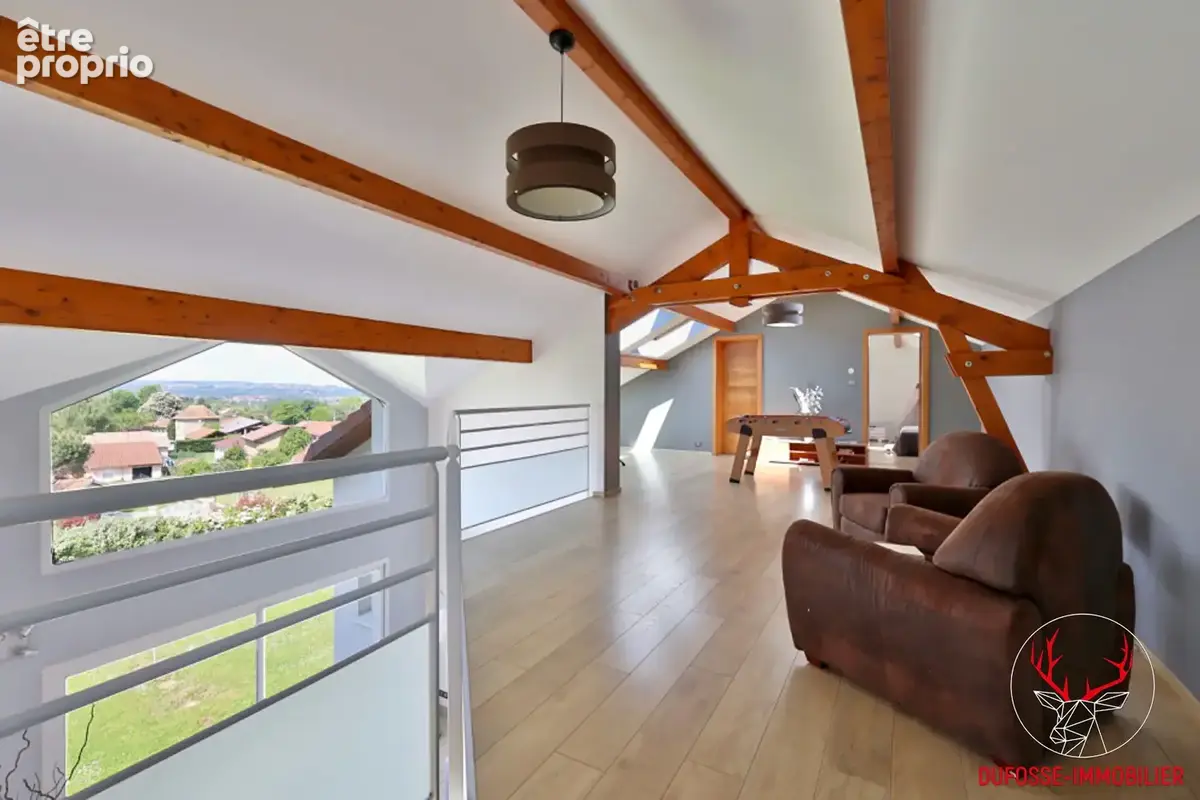 Maison Bourgoin Jallieu 8 pièce(s) 278 m2 - photo 10