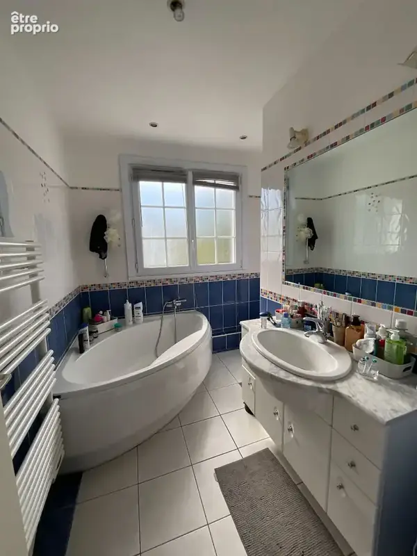 Andrésy * secteur convivial, familial et calme * 4/5 chambres * - photo 13