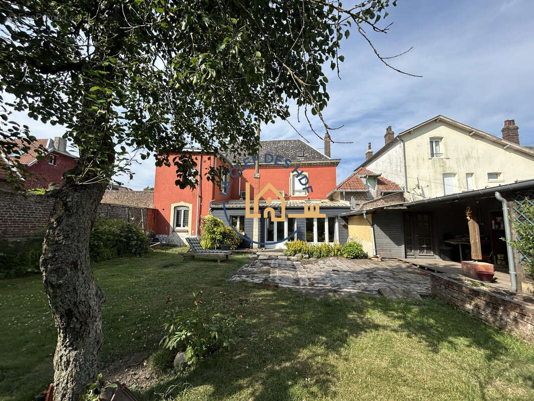 Maison à VIS-EN-ARTOIS