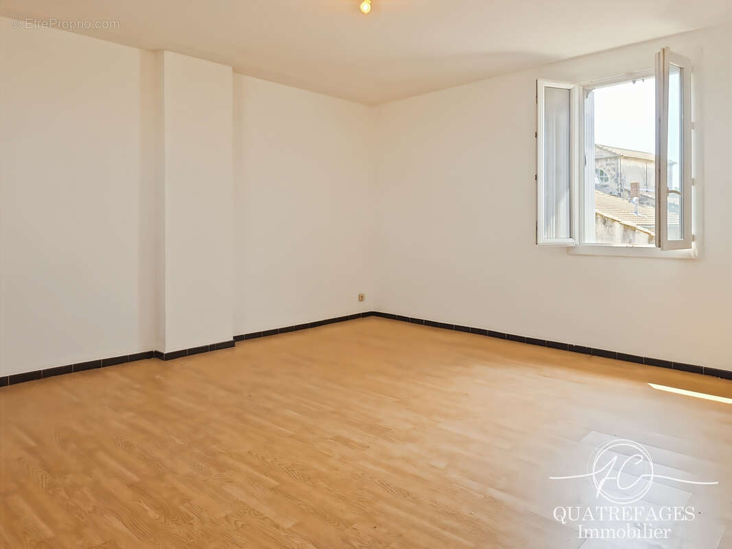 Appartement duplex de caractère, 109 m2, Centre-ville de Beaucaire - photo 6