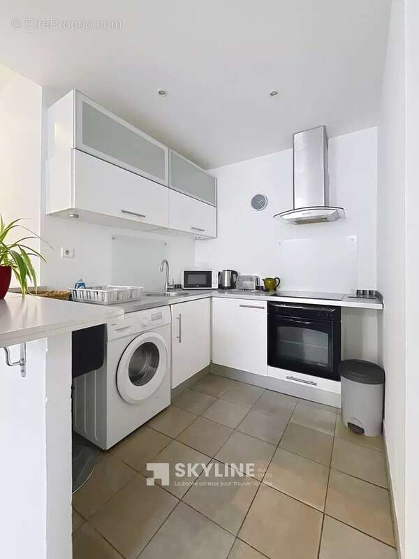 Appartement à MARSEILLE-3E