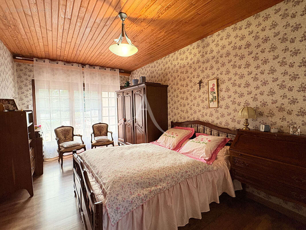 Maison à VENTENAC-CABARDES