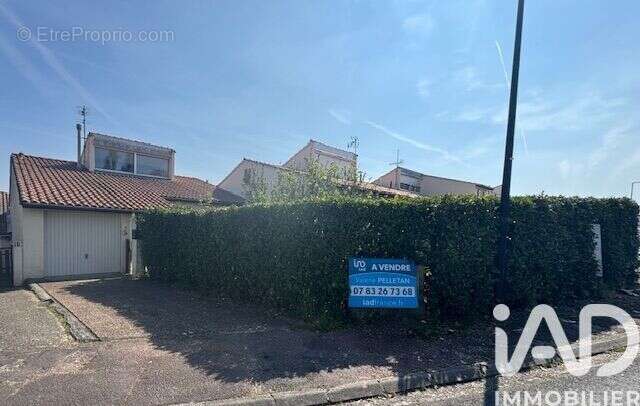 Maison 90 m² à Floirac  - photo 4