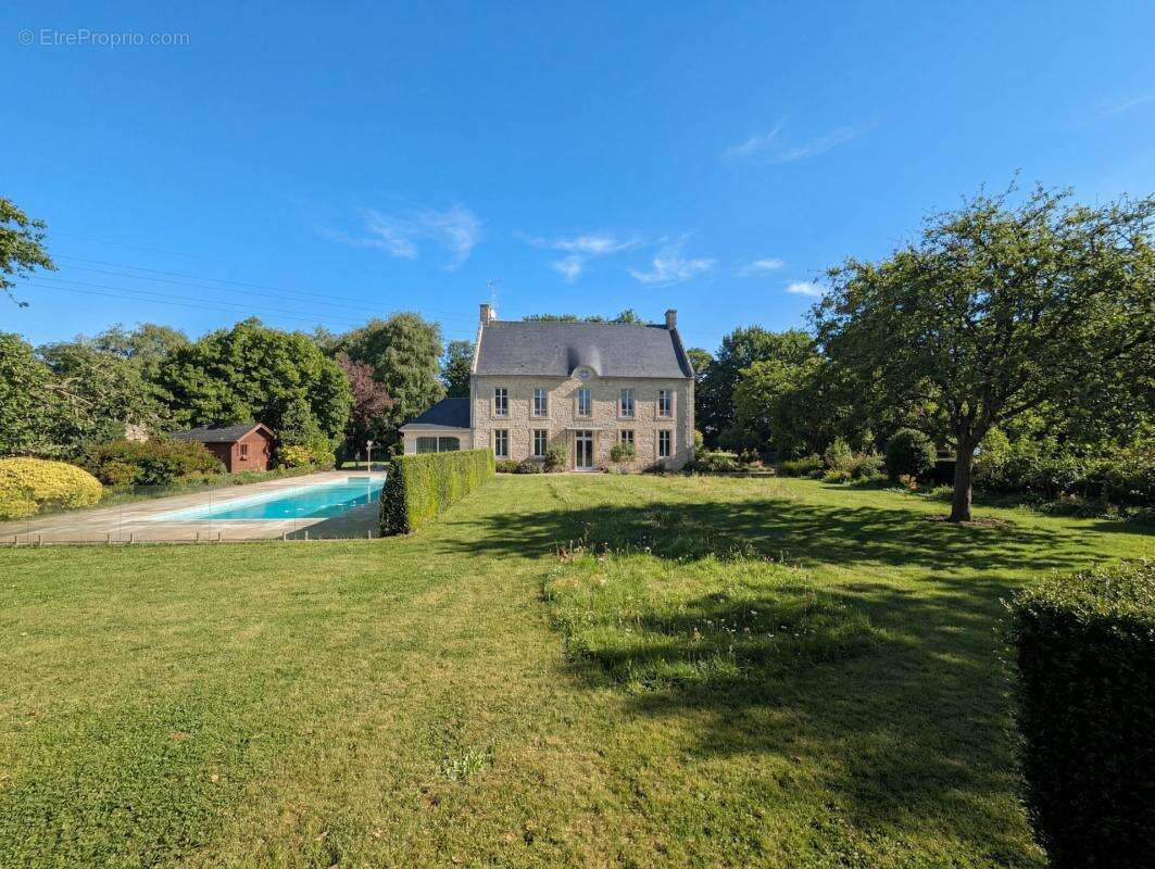 Maison à VAUX-SUR-SEULLES