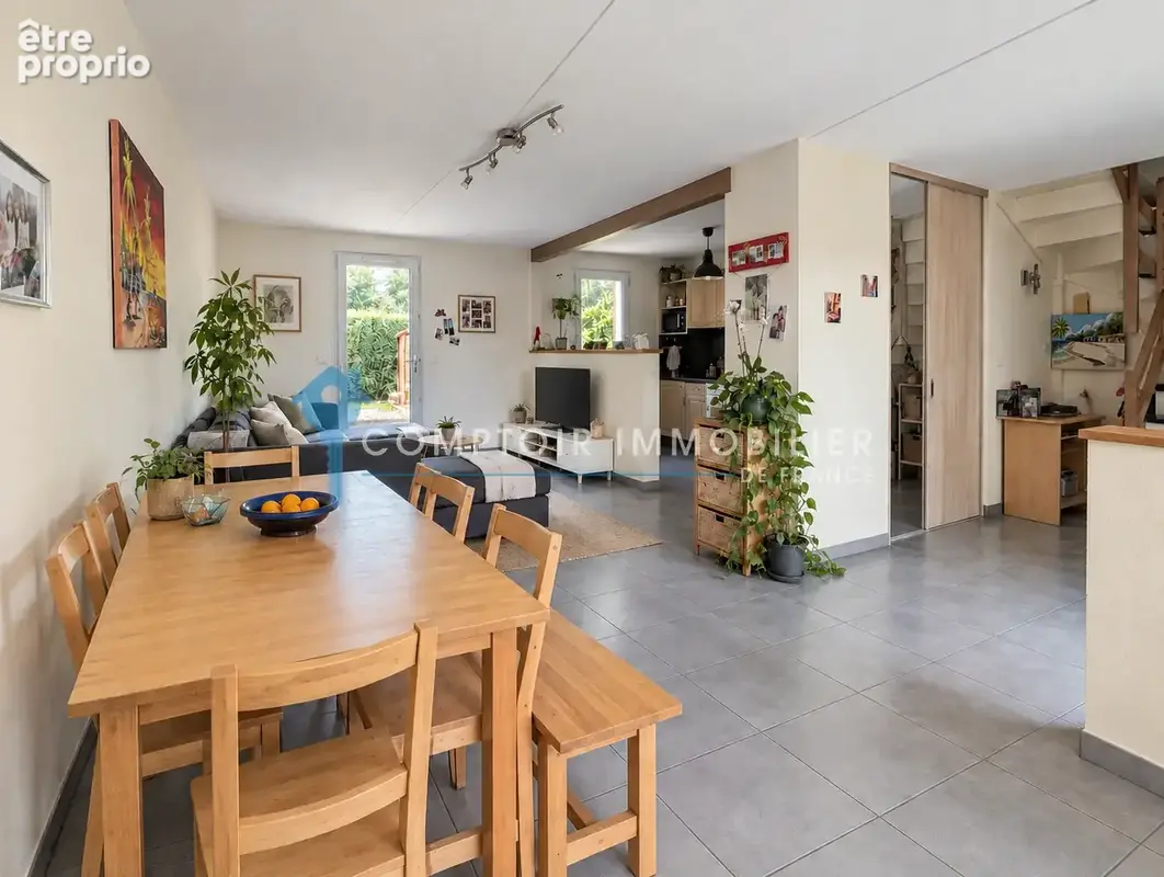 Dépt Hérault (34) - A vendre Prades Le Lez maison T4 de 82m2 en R+1 avec garage et jardin - photo 2