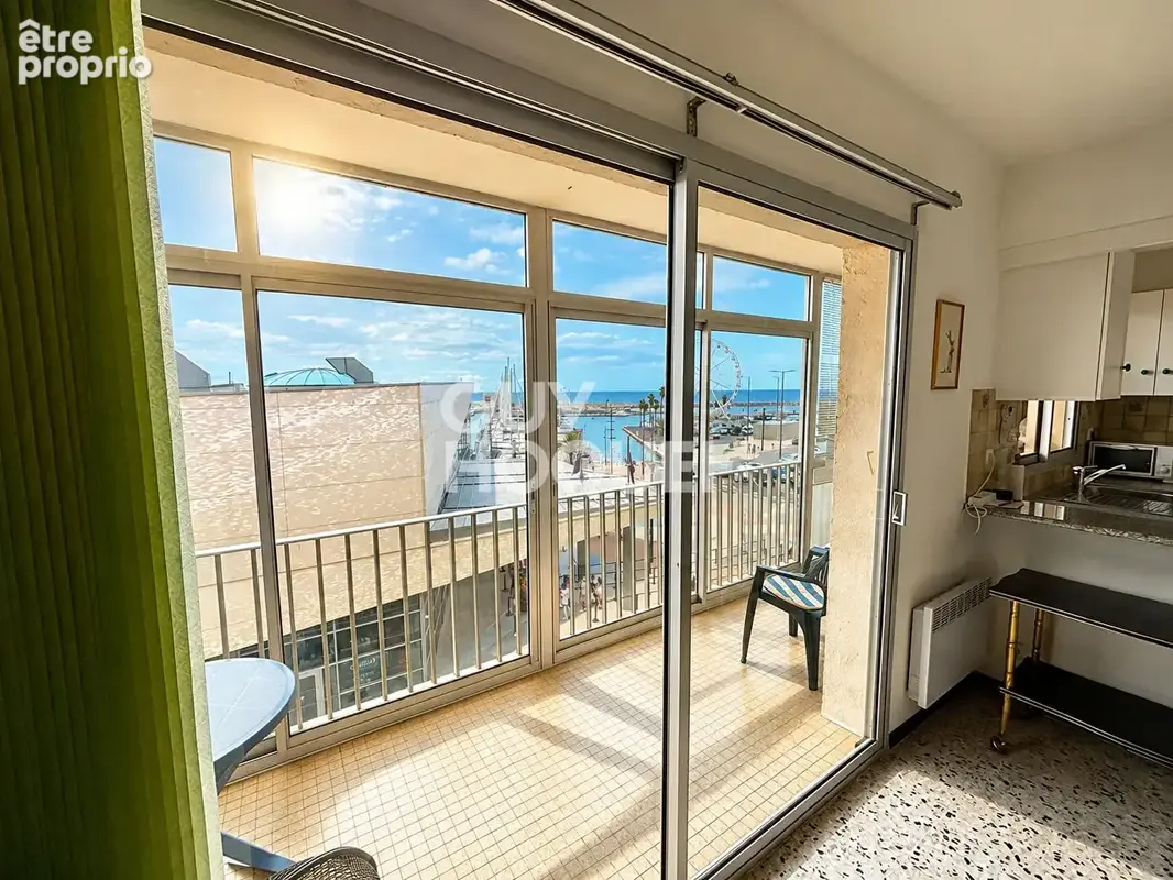 Appartement T2 traversant de 47 m² à Canet-en-Roussillon - Vue marina, mer et Canigou - photo 2