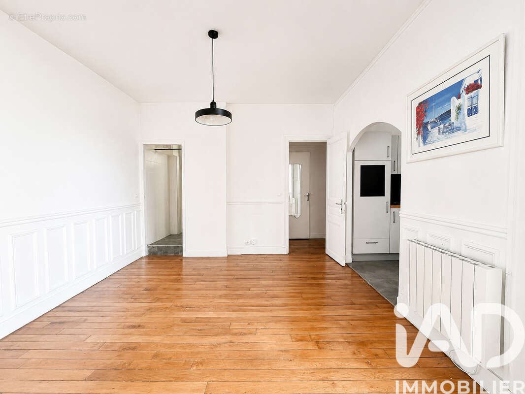 Photo 3 - Appartement à PARIS-19E