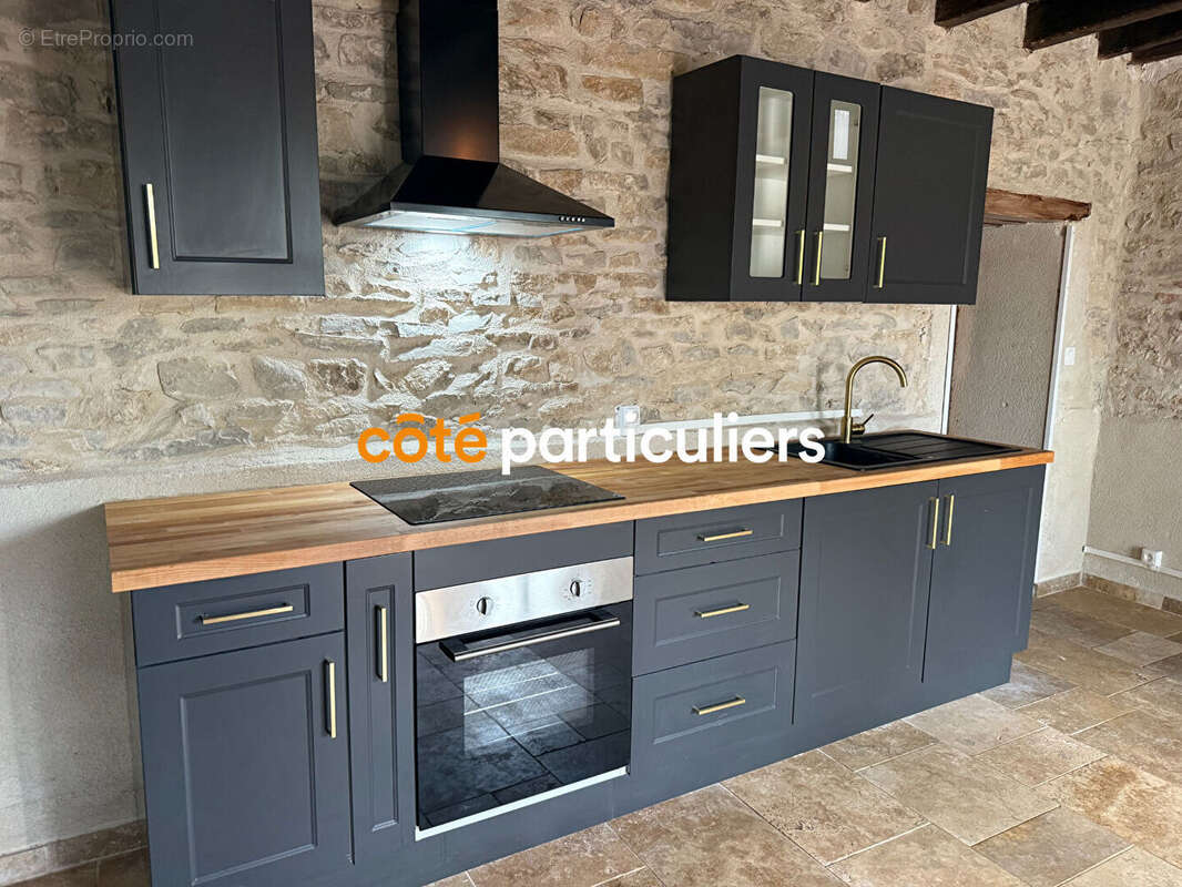 Maison à CHARENTON-DU-CHER