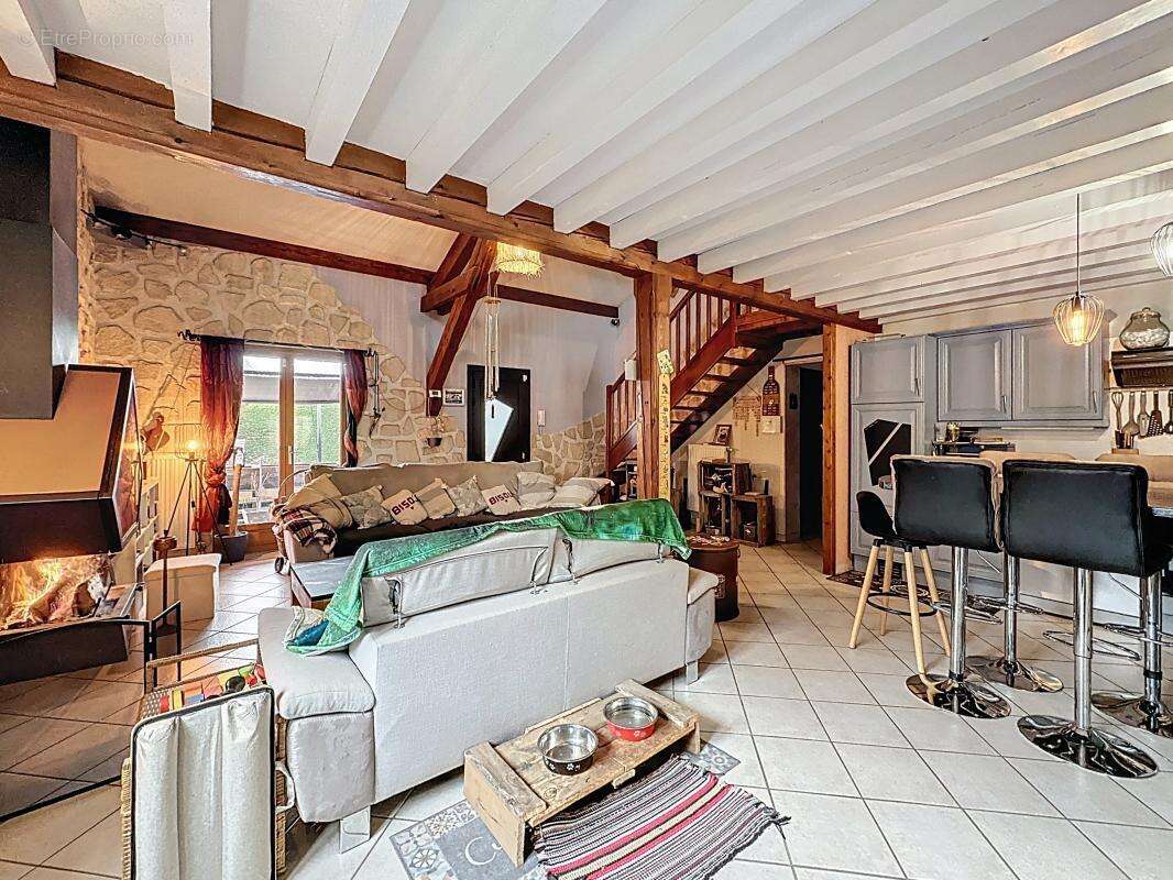 Maison à MIONS
