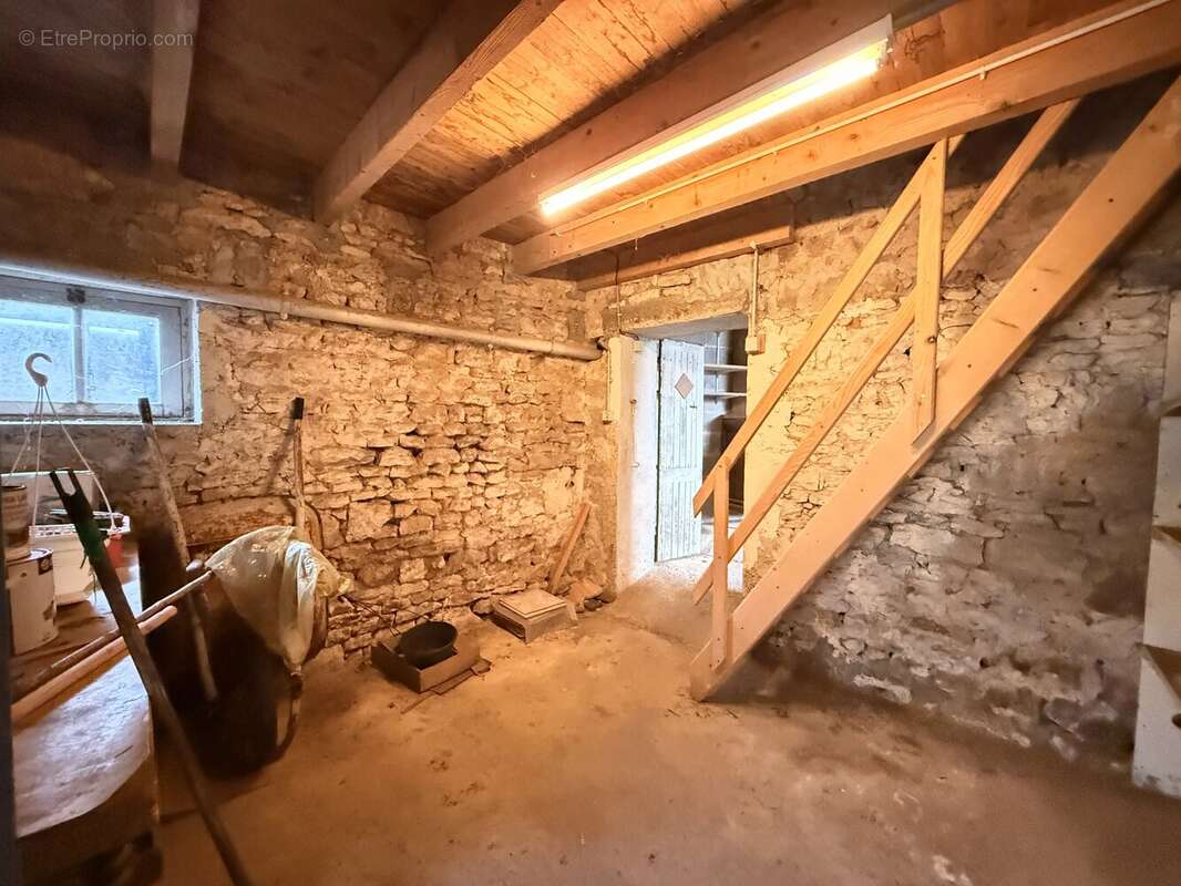 Maison à SAINT-GOURSON