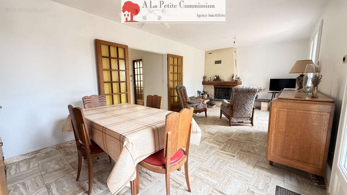 Maison familiale à vendre à Berchères-les-Pierres   Agence A La Petite Commission - photo 3