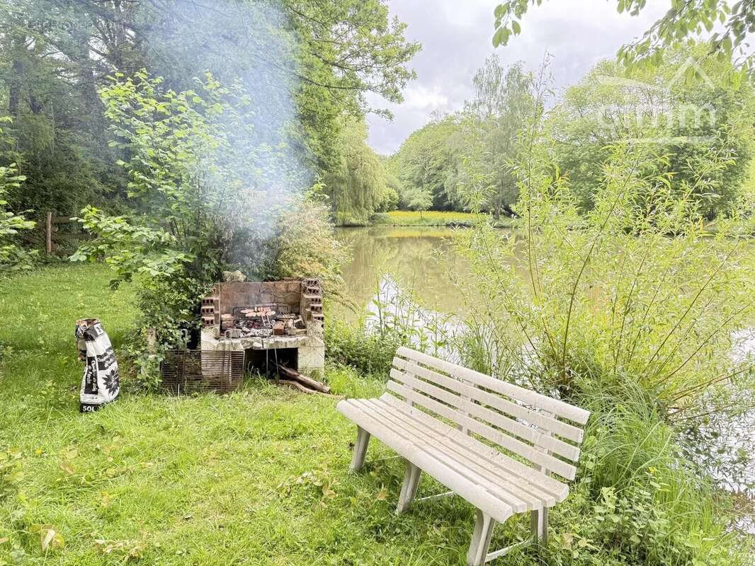 Terrain de loisir de 6 620 m² avec étang – Boursay (41) - photo 3