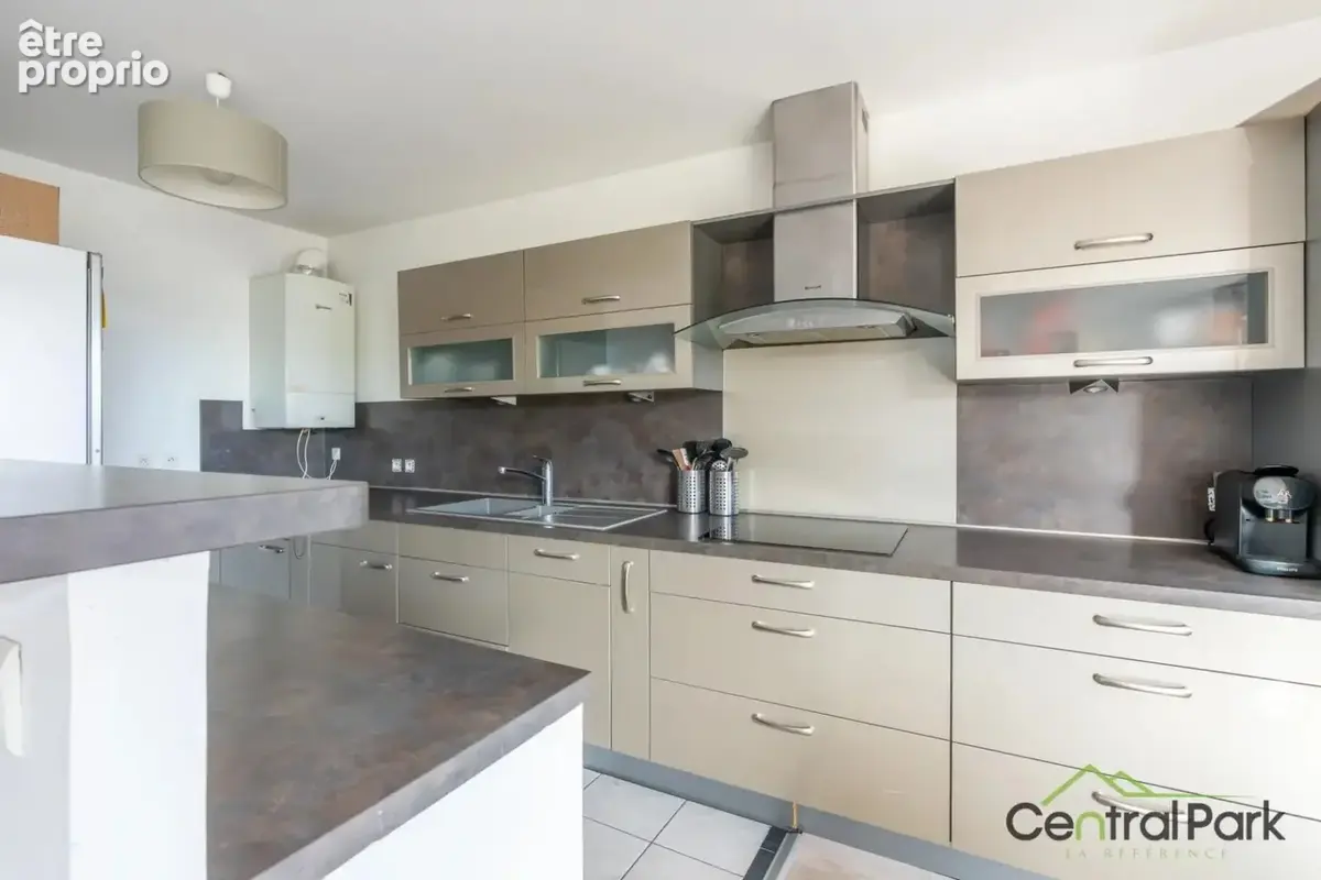 APPARTEMENT 3 pièces 75 m² avec box et cave - photo 7