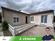 Maison à MONTS-SUR-GUESNES