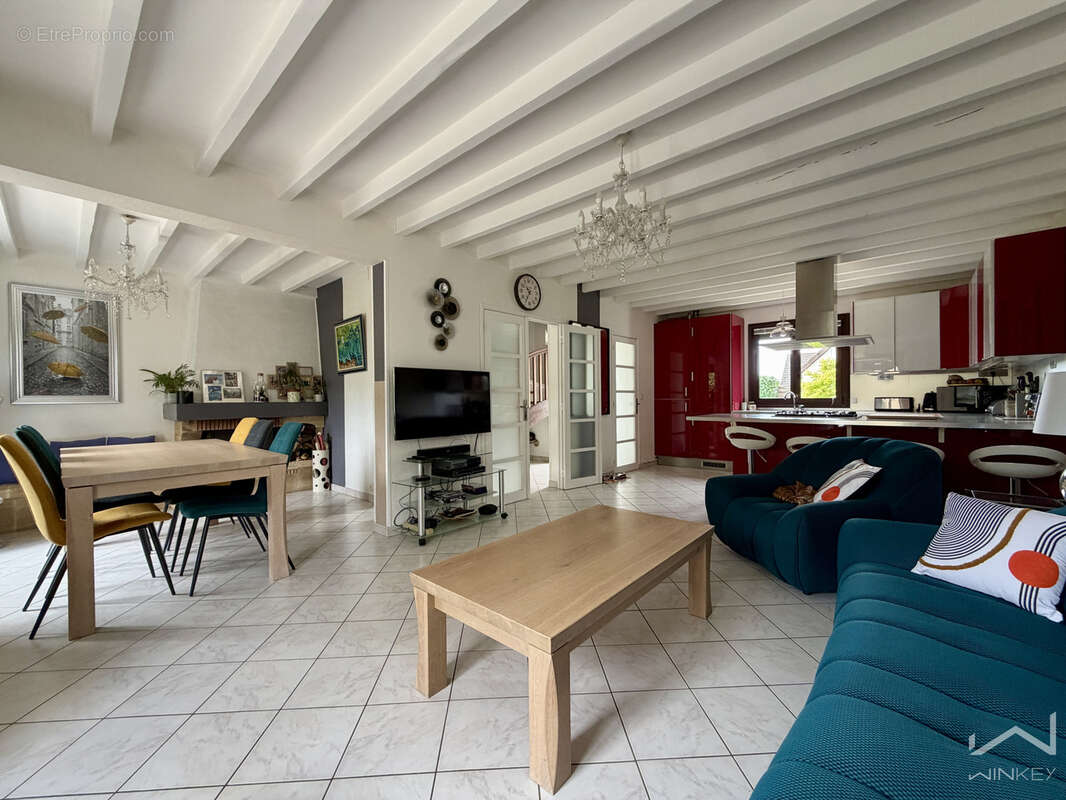 Maison familiale 5 chambres à Issou - photo 11