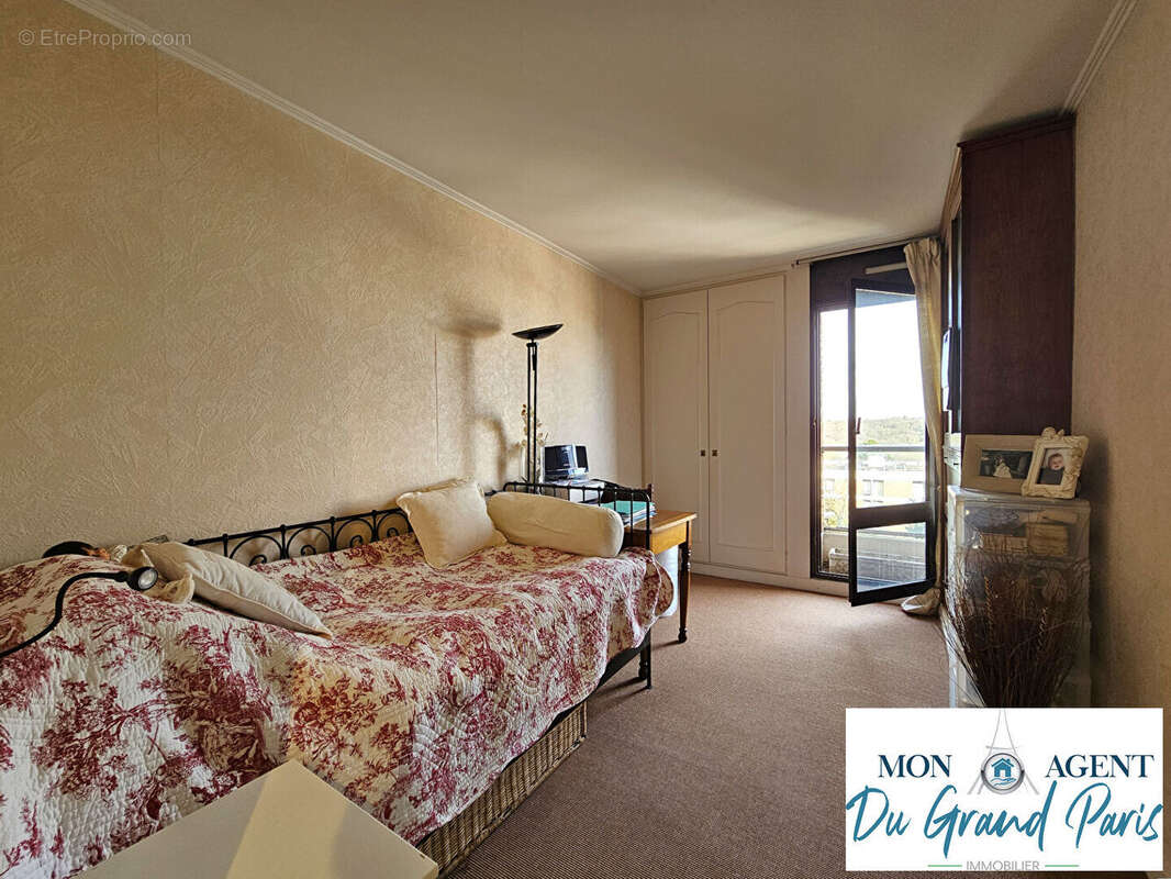 Appartement à JOUY-EN-JOSAS