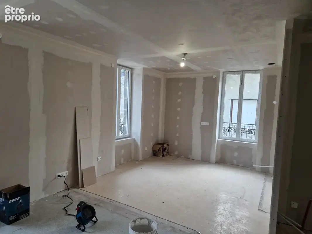 Appartement F3 état neuf avec parking et cave - photo 6