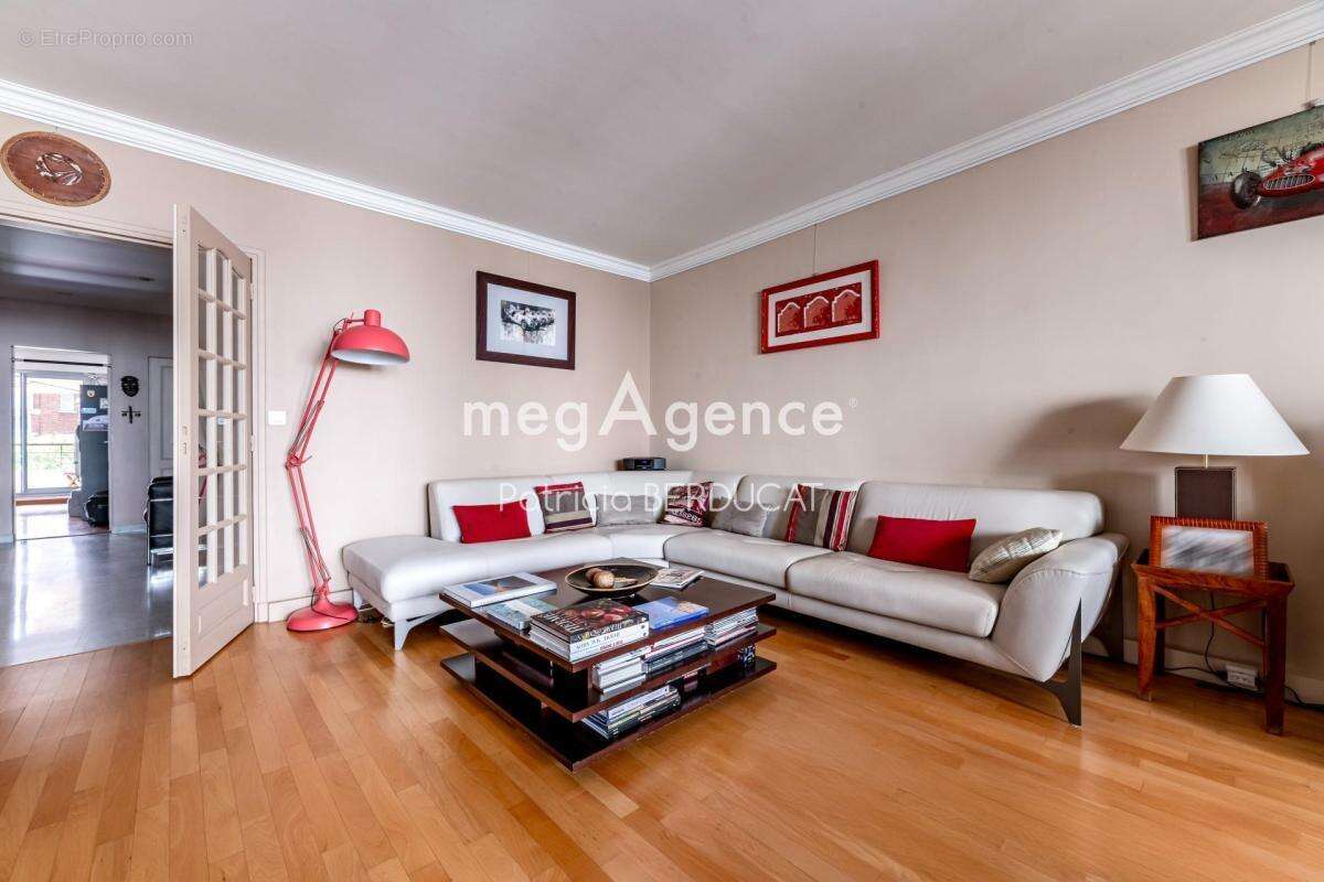 Appartement à SAINT-MANDE