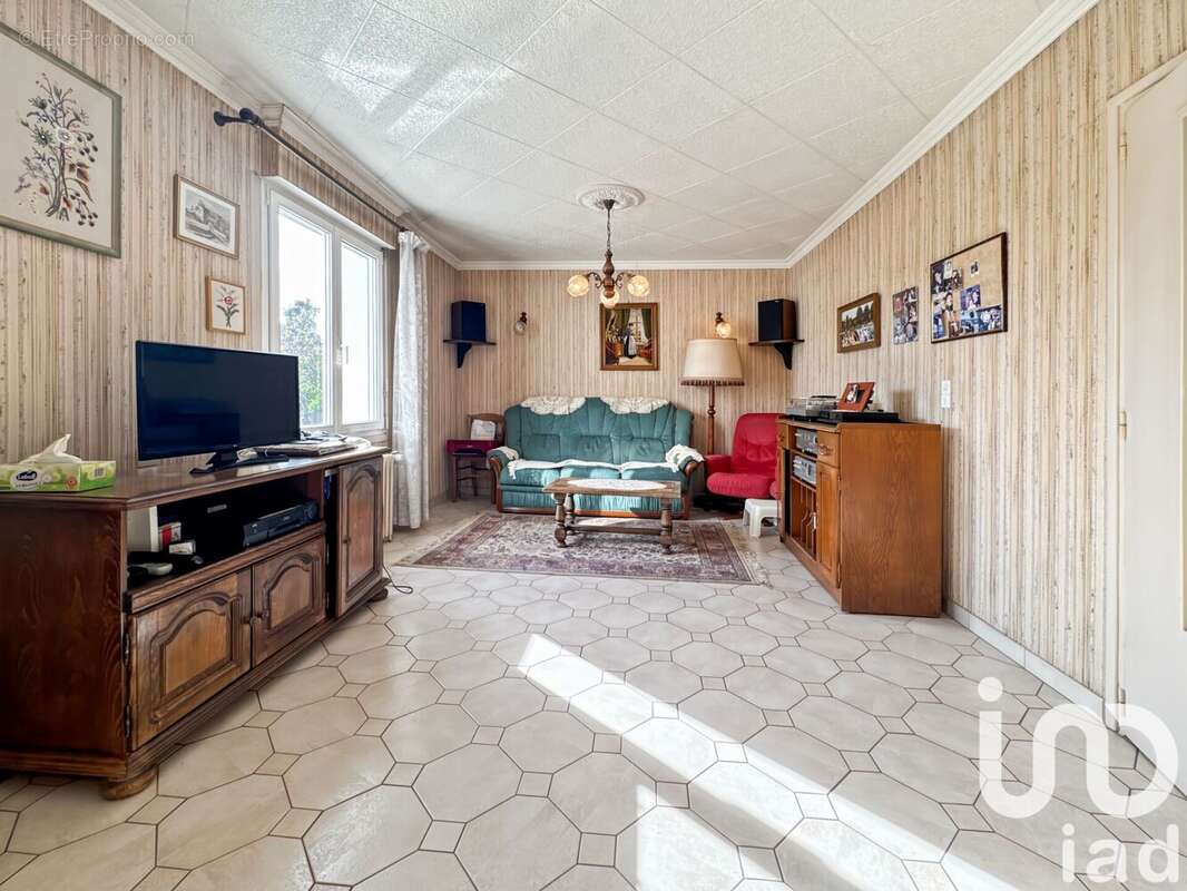 Photo 4 - Maison à LAVAL