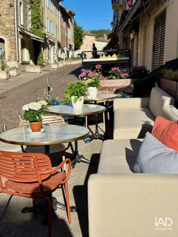 Photo 7 - Commerce à LA GARDE-FREINET