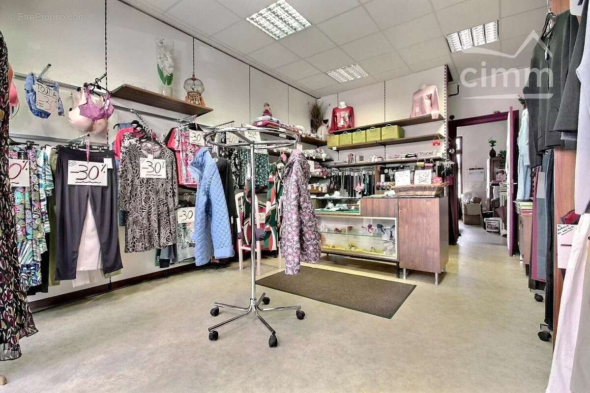 Commerce à VILLARD-BONNOT