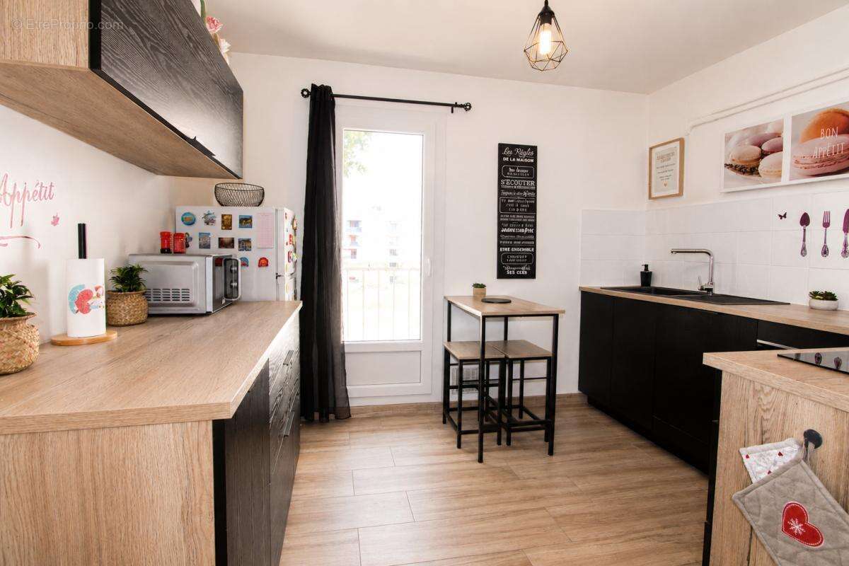 Appartement Narbonne 4 pièce(s) 81m2 - photo 4