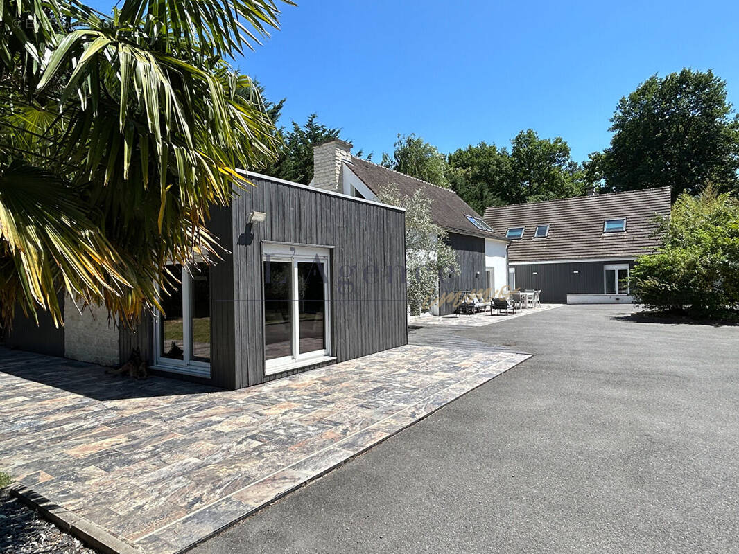 Maison à LAMORLAYE
