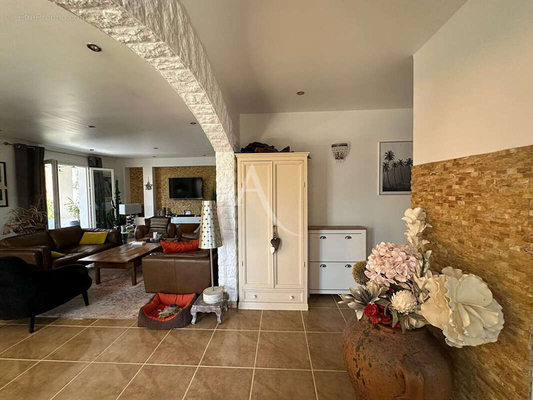 Maison à BUZET-SUR-TARN