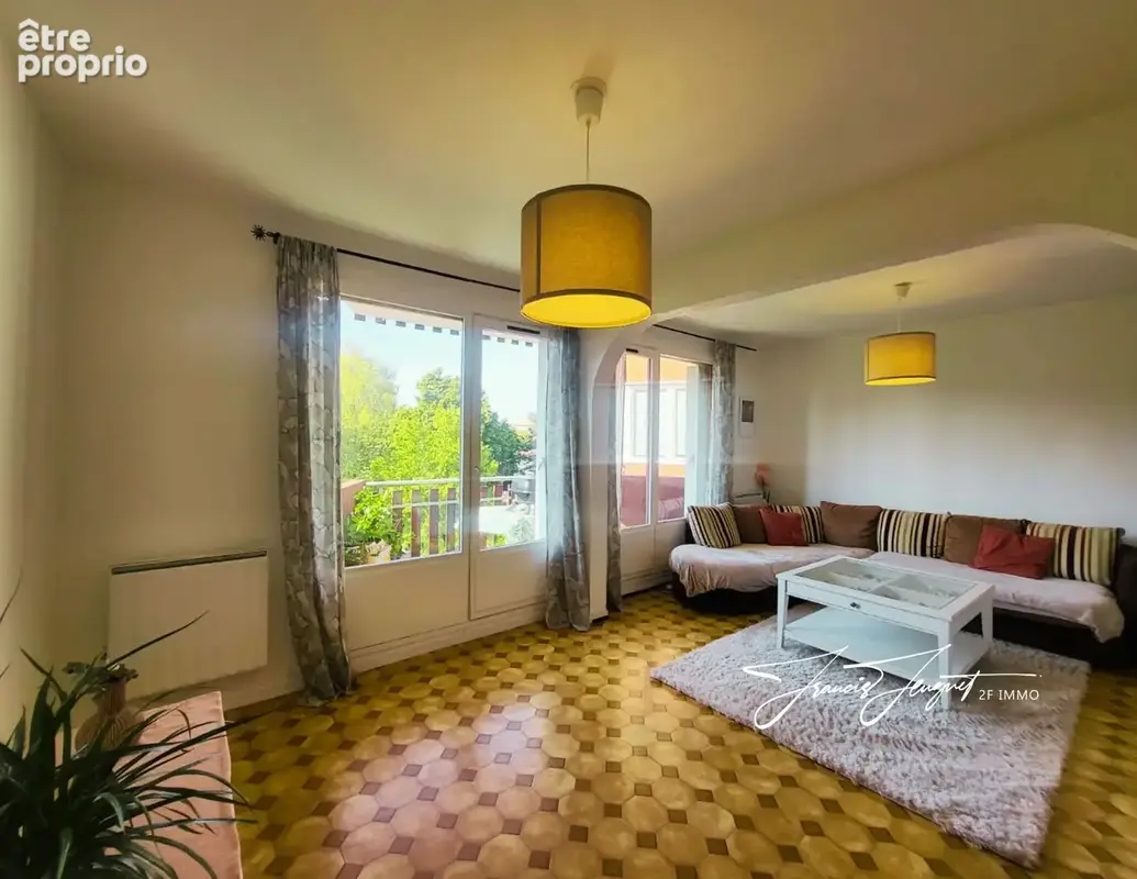 Annecy   T4 lumineux avec balcons, ascenseur & parking - photo 4