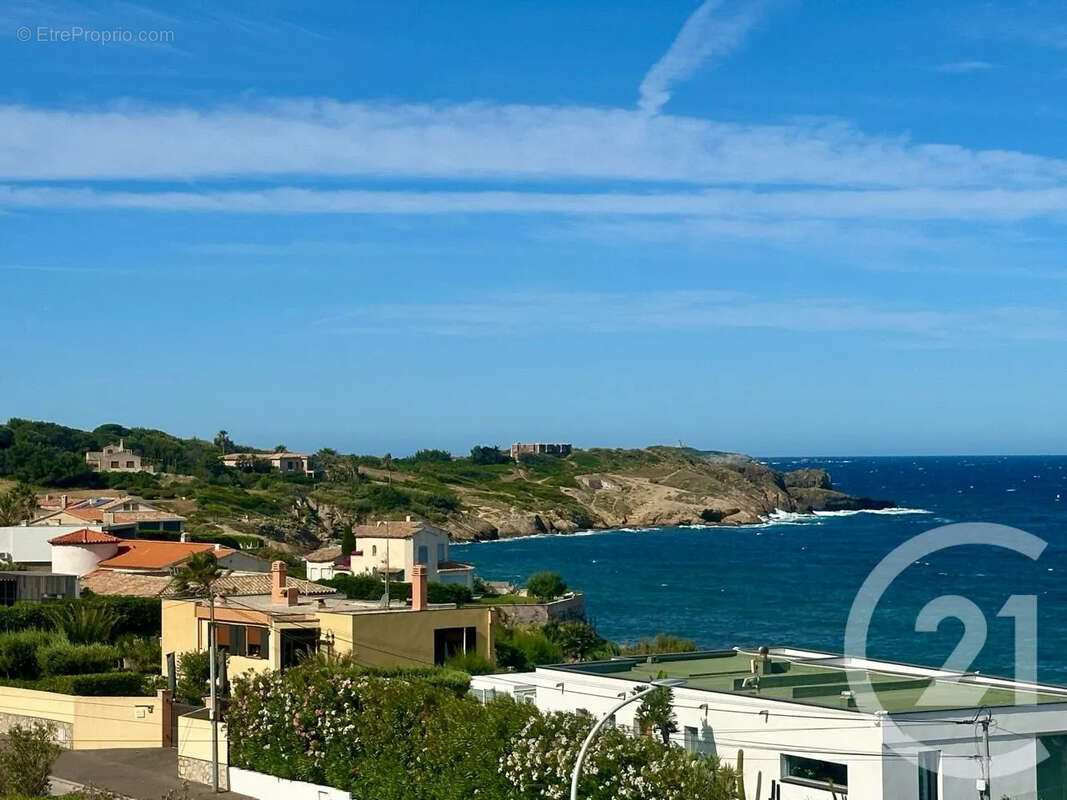 Appartement à SIX-FOURS-LES-PLAGES