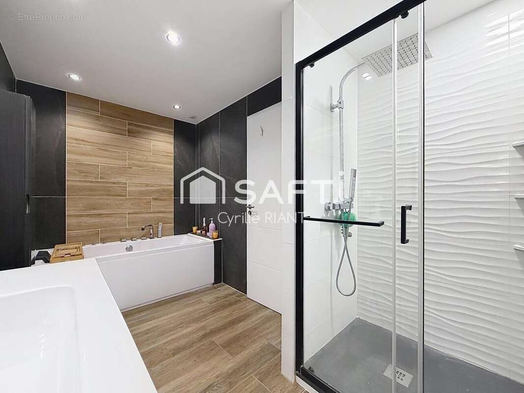 Photo 8 - Appartement à RIVES