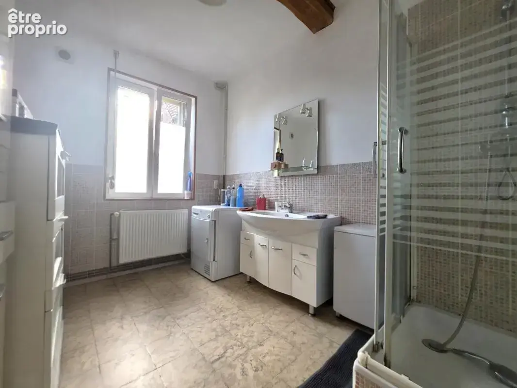 Longère individuelle 112m² avec dépendances et jardin clos - photo 7