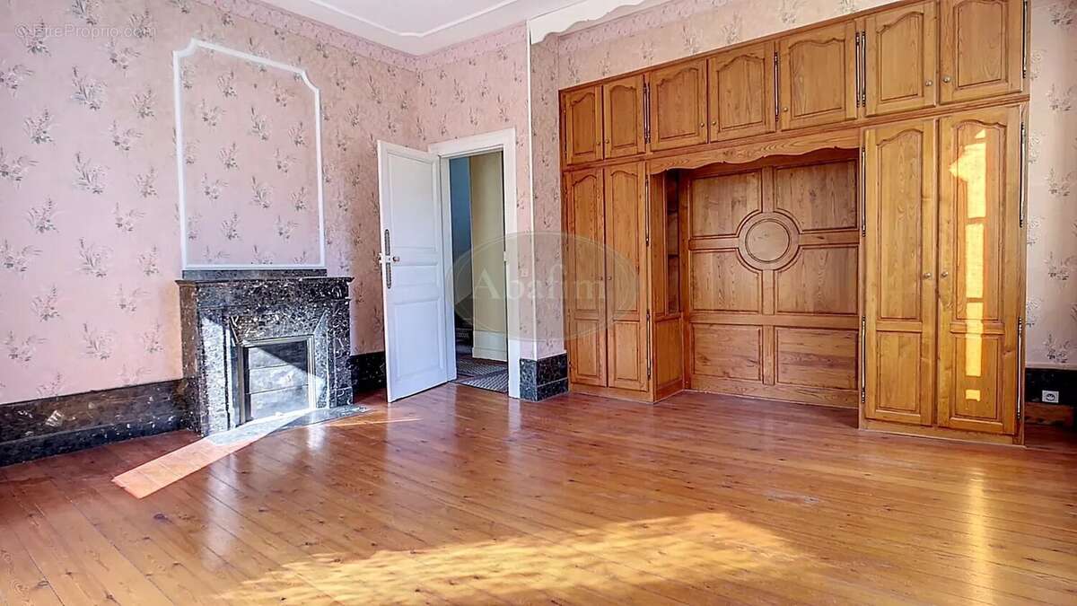 Maison à MARIGNAC