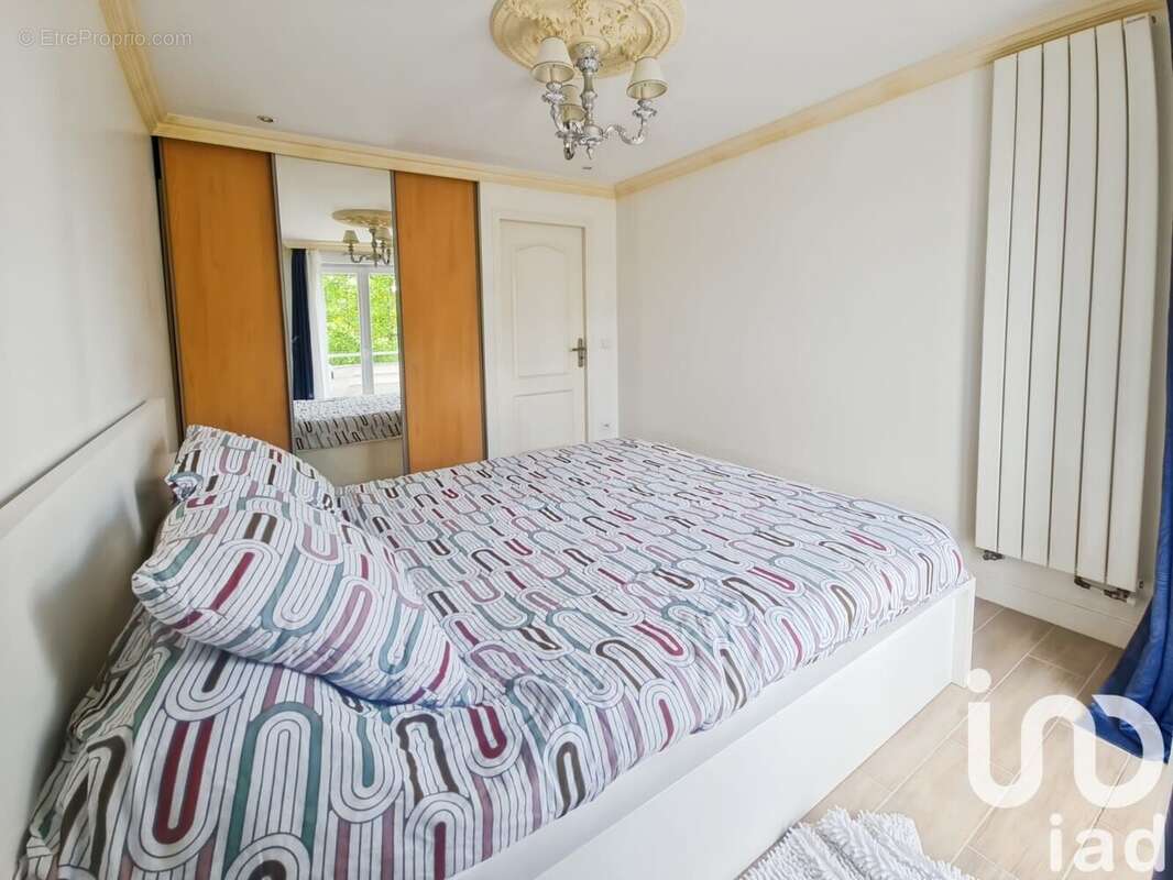 Photo 8 - Appartement à L'HAY-LES-ROSES