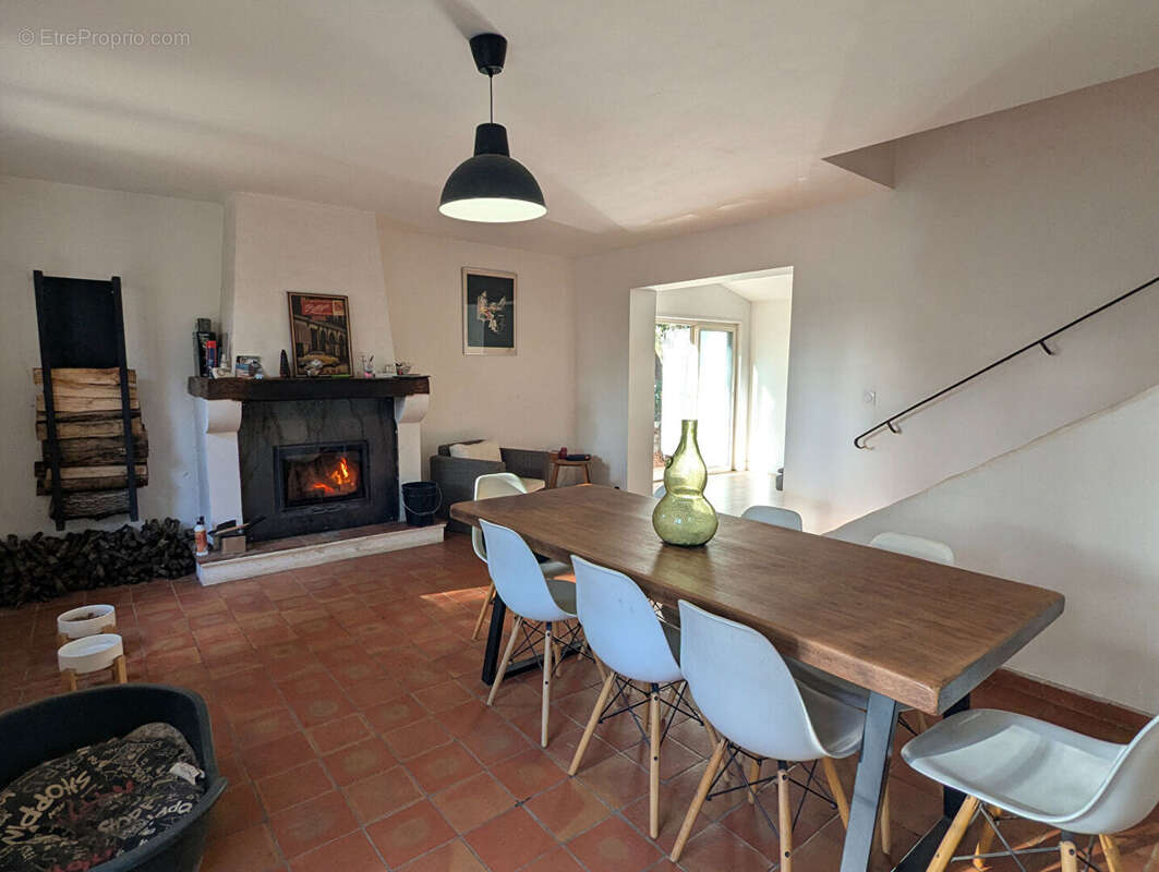 Maison à SILLANS-LA-CASCADE