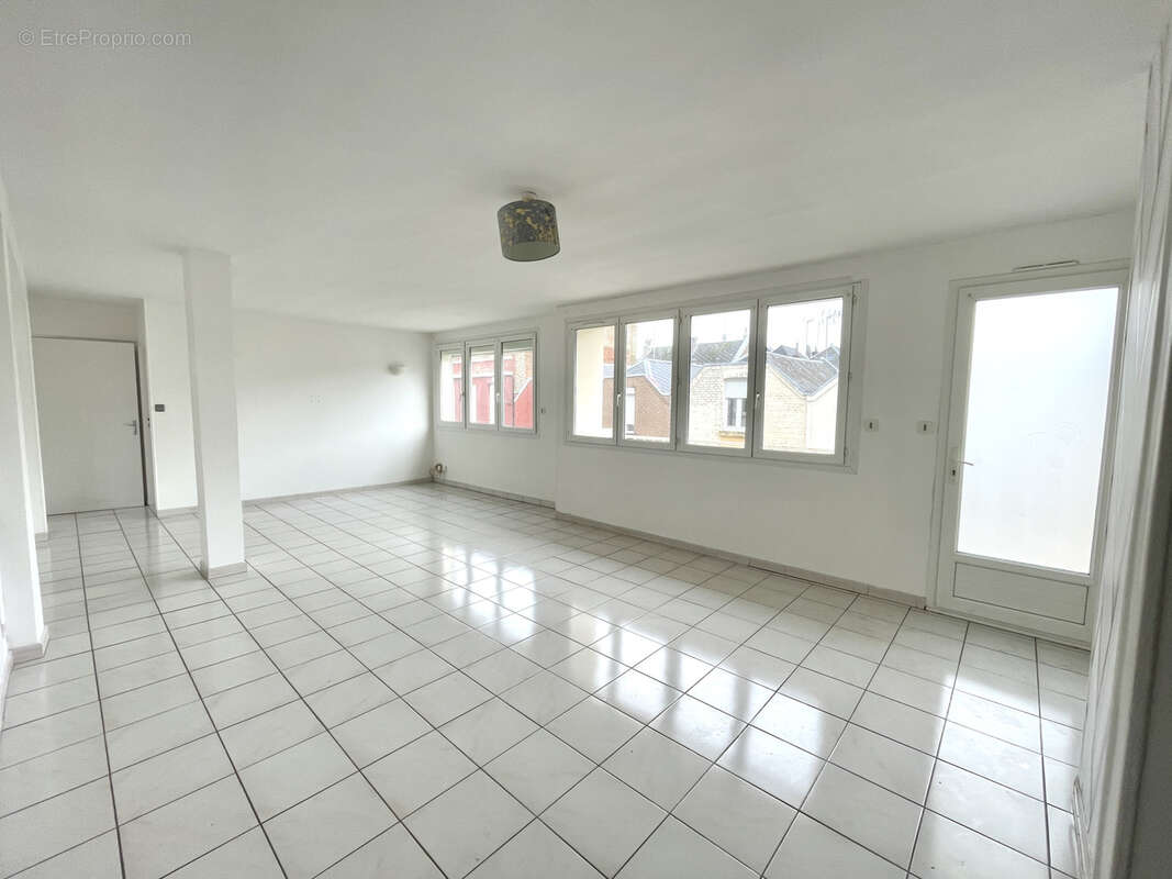 Appartement à SAINT-QUENTIN