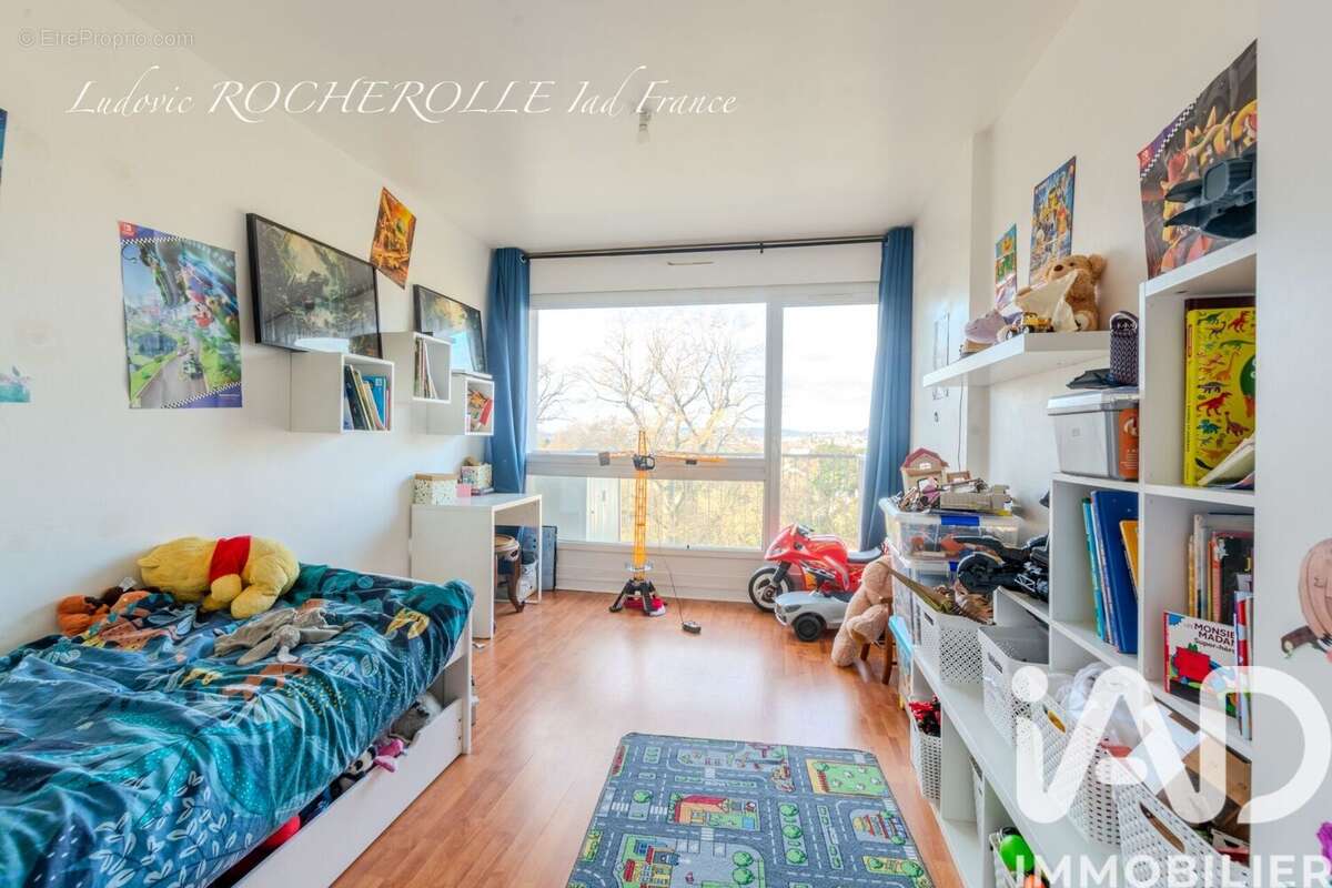 Photo 2 - Appartement à SAINT-MICHEL-SUR-ORGE