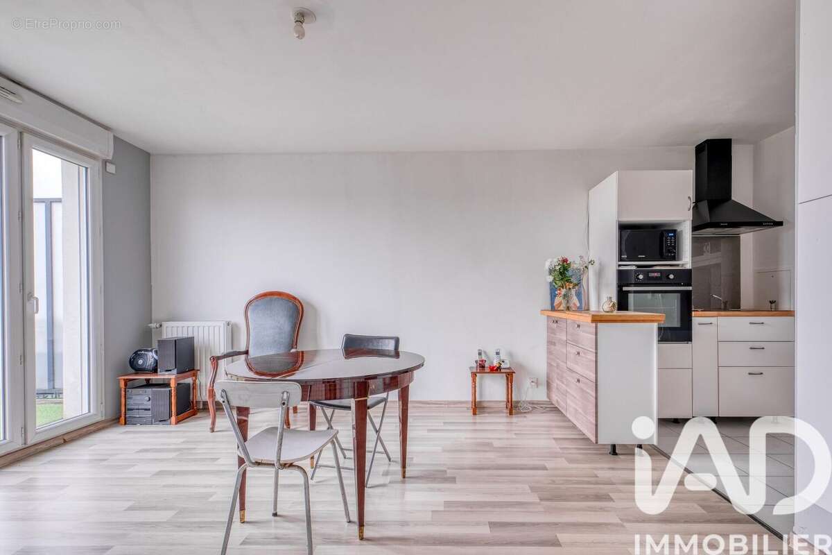 Photo 4 - Appartement à CLAYE-SOUILLY