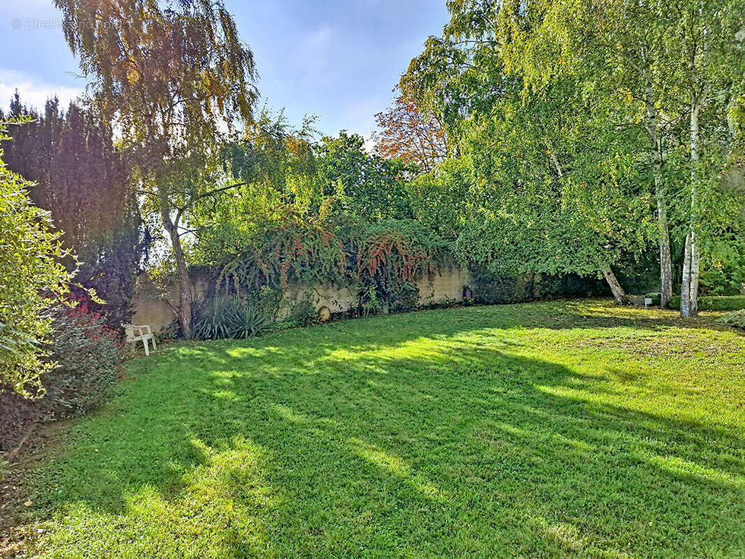 Maison à LA ROCHE-GUYON