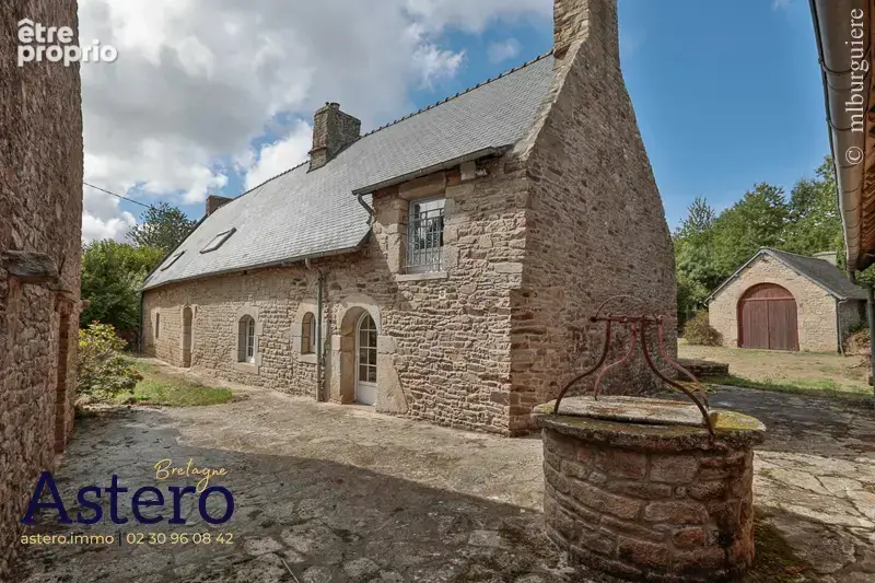Languidic-longere-dependances-puit-207m²-quatre chambres - photo 18