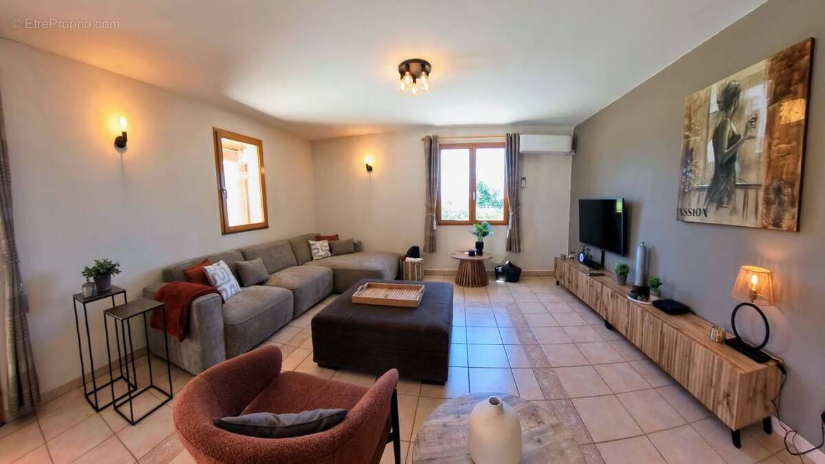 Maison à CASTELNAU-D&#039;AUDE