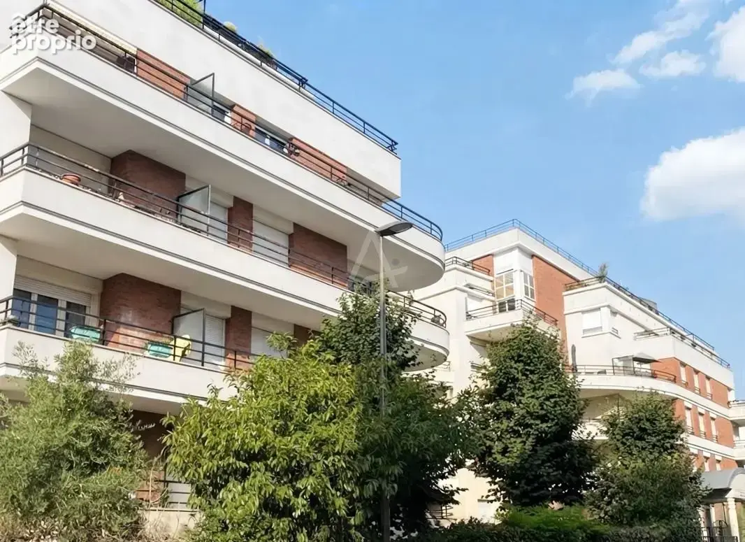 Appartement à SURESNES