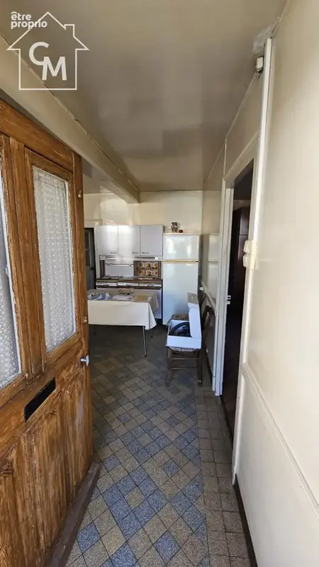 Maison de plain-pied à rénover avec dépendances et terrain de 309 m2 - photo 5
